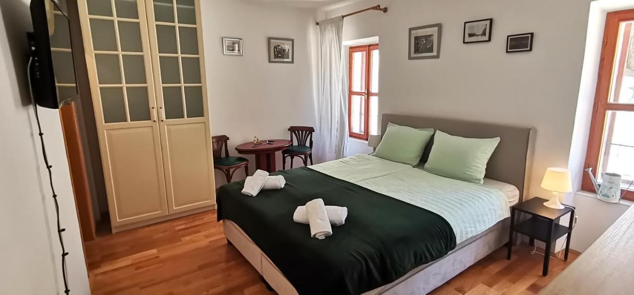 Studio Apartment L&G Ρόβινι Εξωτερικό φωτογραφία
